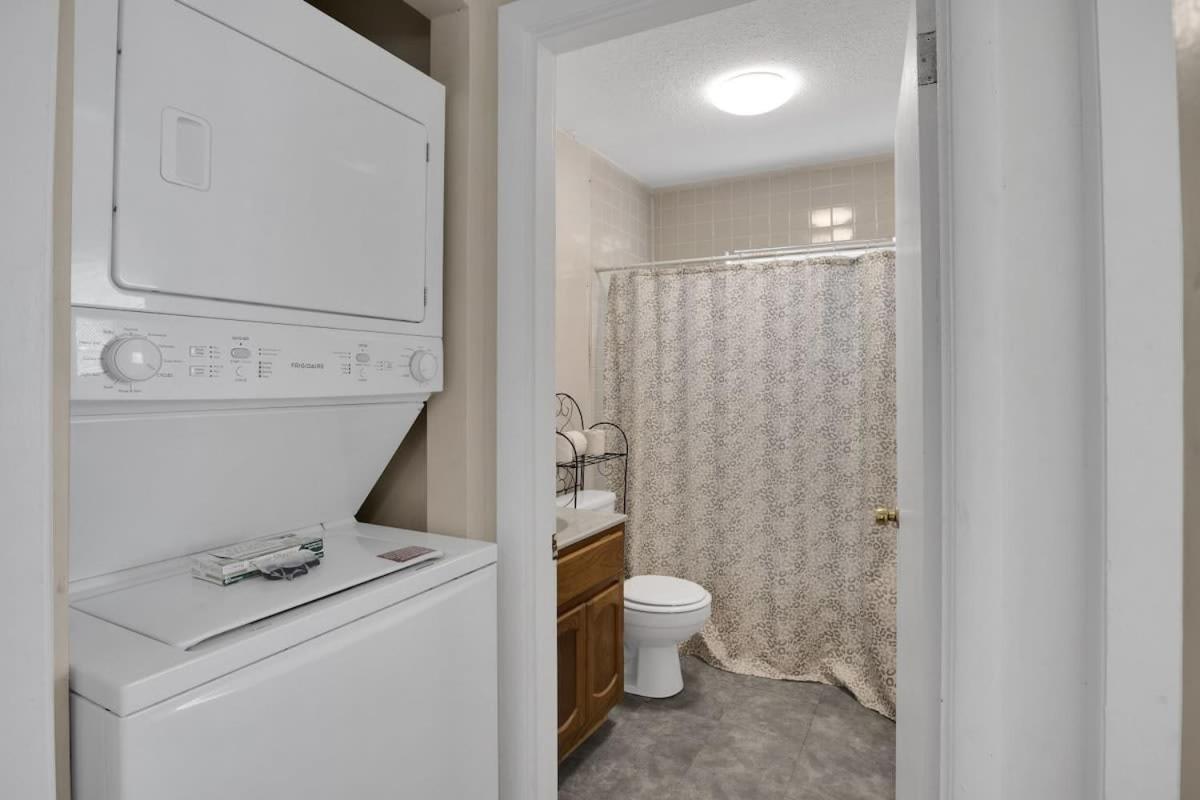 2-Bedroom Pet-Friendly Apartment In East נוקסוויל מראה חיצוני תמונה